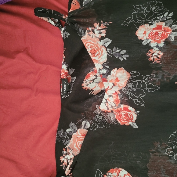 Size 5, black with flowers from Torrid - Picture 6 of 6